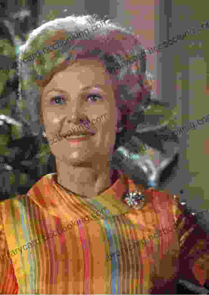 Pat Nixon, A Silent Advocate For The Arts Courageous First Ladies Who Changed The World (People Who Changed The World)